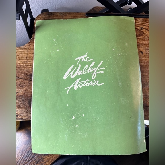 1947 The Starlight Roof Menu - The Waldorf Astoria (Collectible - 13inx11in) 🟢 - Picture 7 of 10